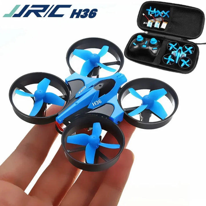 Fliegen Sie mit der JJRC H36 Mini RC-Drohne